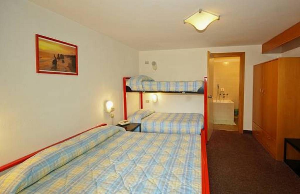 Hotel Rododendro フォッポロ 部屋 写真